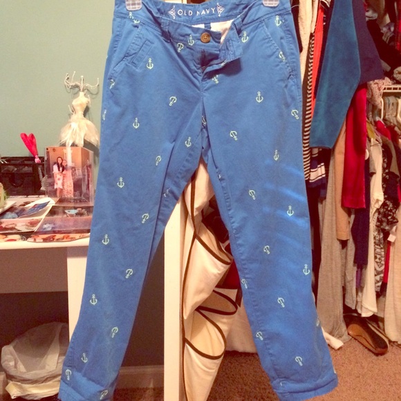Capri Pants
