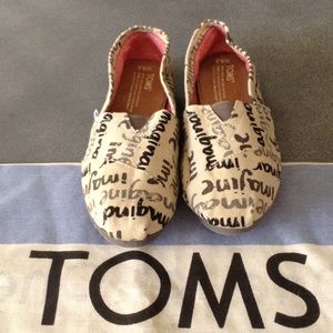 TOMS Imagine slip-ons