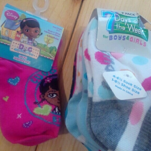 8 new socks days of week and doc mcstuffins