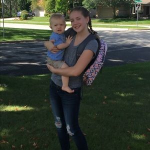 Meet your Posher, Kylee