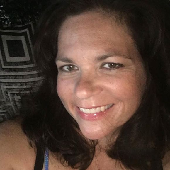 Meet your Posher, Christine - Picture 1 of 1