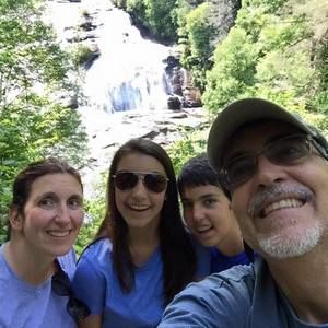 Meet your Posher, Sandy