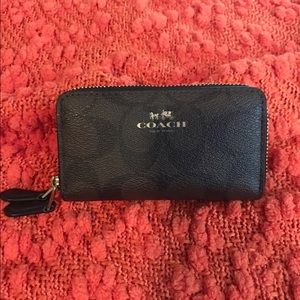 Coach double zip coin/wallet