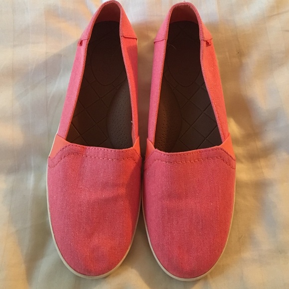 Reef loafers