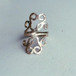 TWO LEFT Vintage Silver Ring