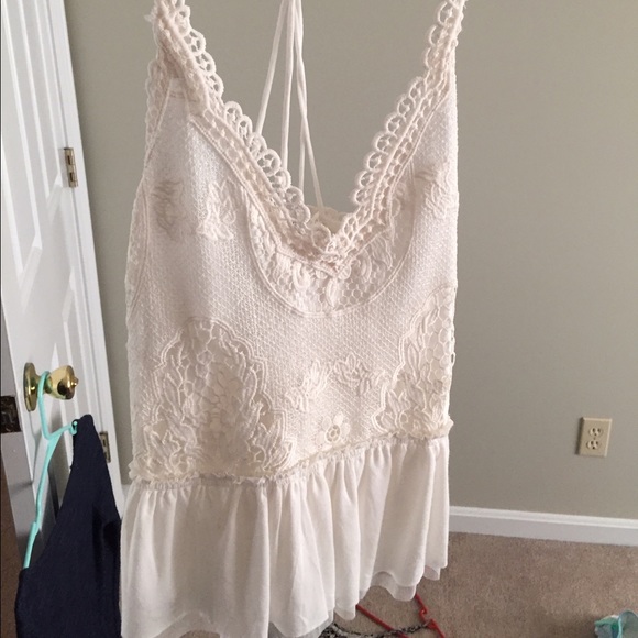 Adorable white tank top