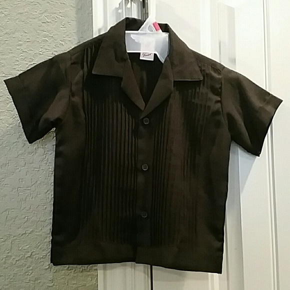 SOLD Kids Guyabera - Picture 1 of 2