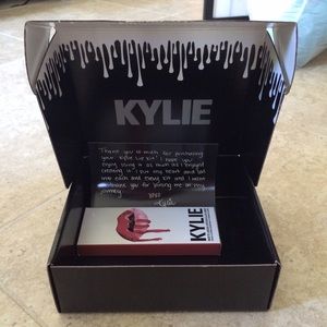 Kylie Kristen matte lip kit
