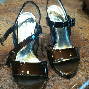 Brown Gianni Bini heel