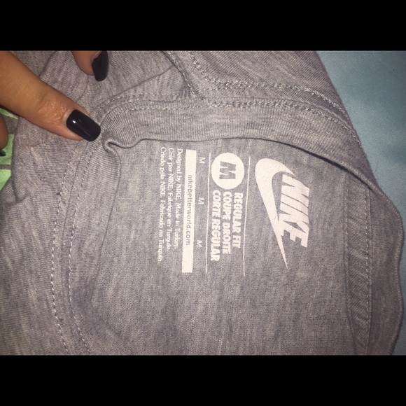 Nike shirt! - Picture 2 of 2