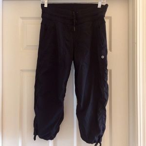 Lululemon black studio crop pants size 6