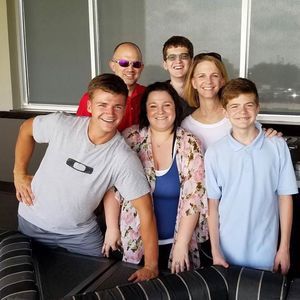 Meet your Posher, Shannon