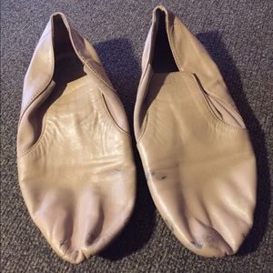 BLOCH tan jazz shoes size 8 1/2