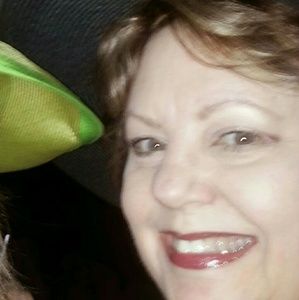 Meet your Posher, Patti