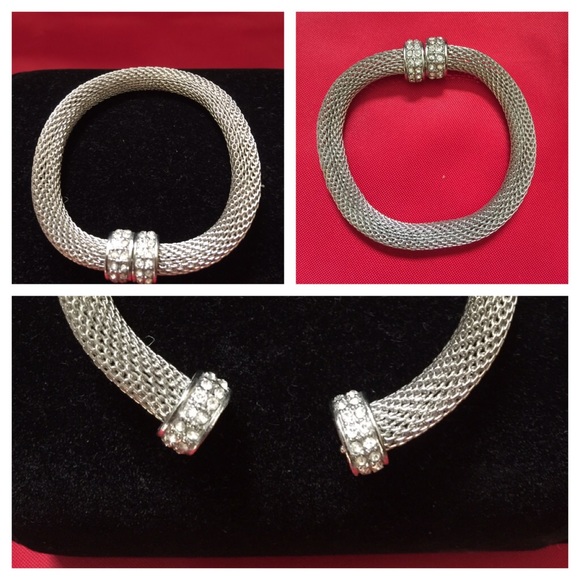 Unique Silver plated magnetic Bracelet