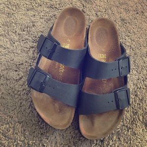 Size 38 black Birkenstocks