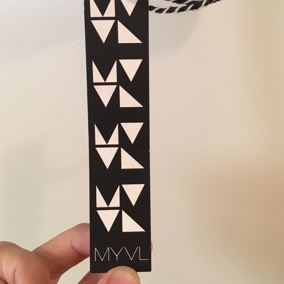 Boo You Whore Crop Top - Picture 2 of 3