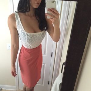 5$ Banana republic coral salmon pencil skirt