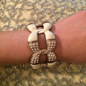 Gold, diamond bracelet