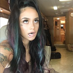 Meet your Posher, Britney