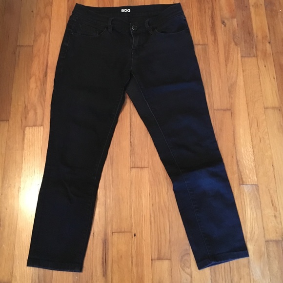 BDG black cropped jeans. Size 27 w, 24 l