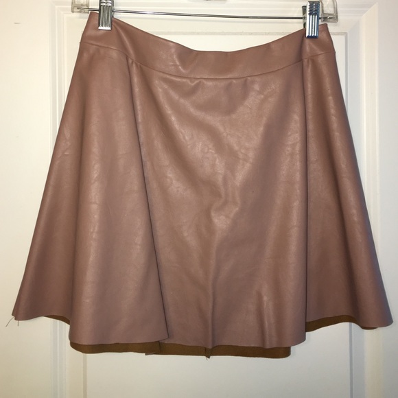 Brown faux leather skirt for fall!