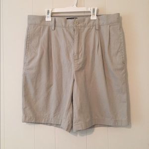 !new! Men's Nautica chinos classic fit