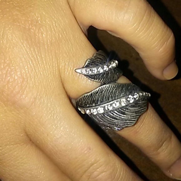 Wrapped Leaf ring
