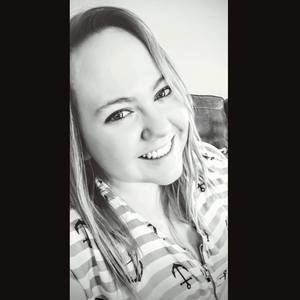 Meet your Posher, Caroline