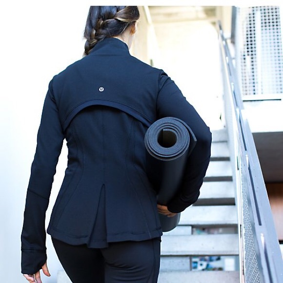 ISO Lululemon black define jacket SE shine on