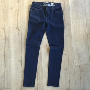 🌸SALE🌸 Johnnie B - Mid Rise Skinny Jeans - 32L