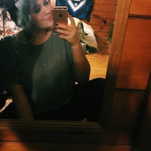 Meet your Posher, Kaitlyn