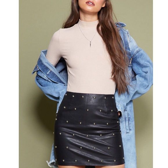 Dresses & Skirts - Quilted faux leather studded skirt💀✨