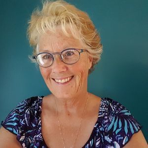 Meet your Posher, Cyndi