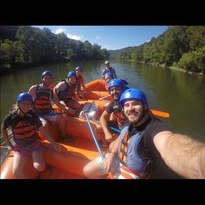 Meet your Posher, Kara