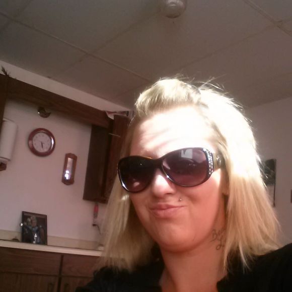 Meet your Posher, Shanda - Picture 1 of 1