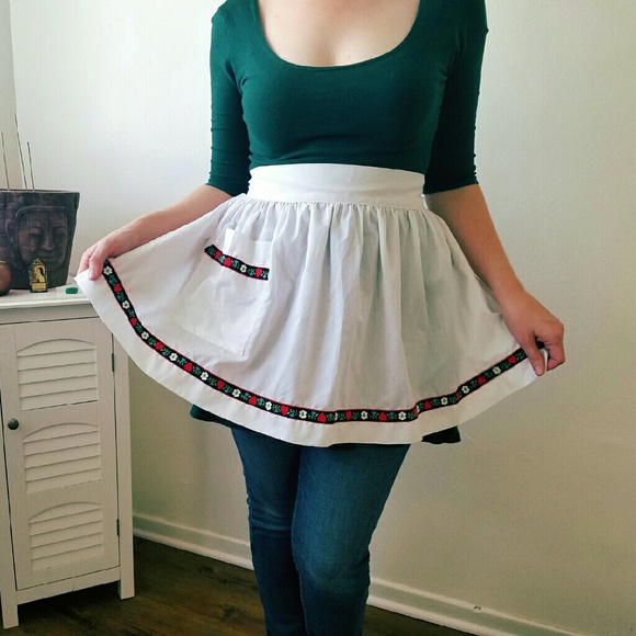Vintage Accessories - Adorable Half Apron
