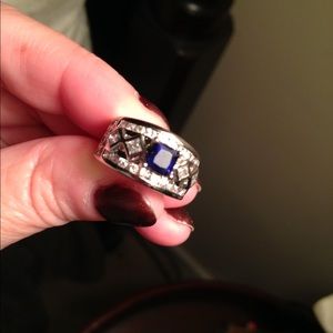 SS Sapphire Ring w/ faux clear triangle diamonds