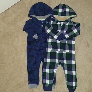sold!! Carter's 24 month fleece suits