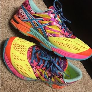 Asics gel noosa size 9