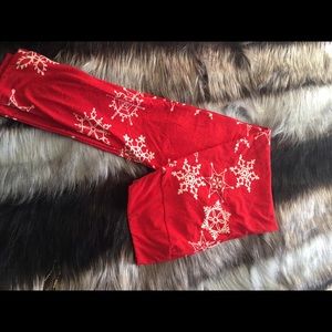 Lularoe tall curvy Christmas leggings. NWOT