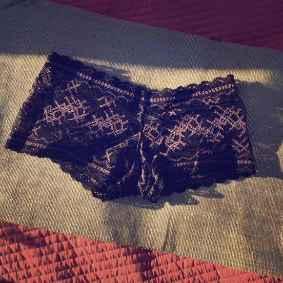 Black and purple lace boy shorts - Picture 1 of 2