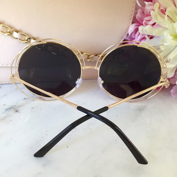 "Zoë" Sunglasses || Gold & Green Mirror Circle - Picture 2 of 7