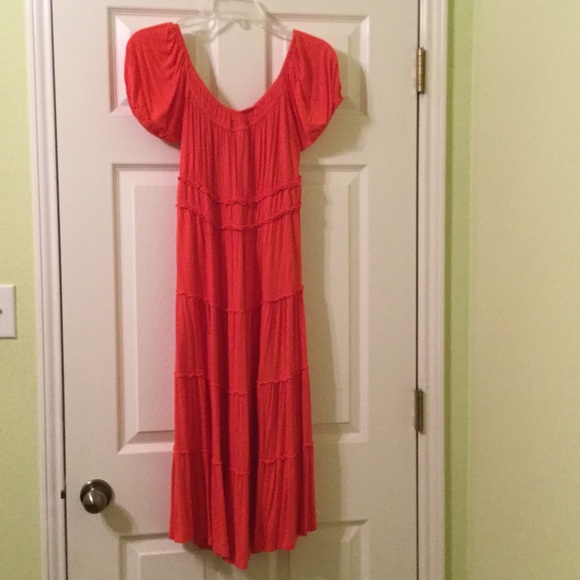 Dress - Picture 2 of 2