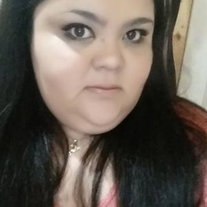 Meet your Posher, Kenia