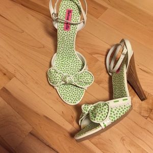 Betseyville green polka dot heels 10