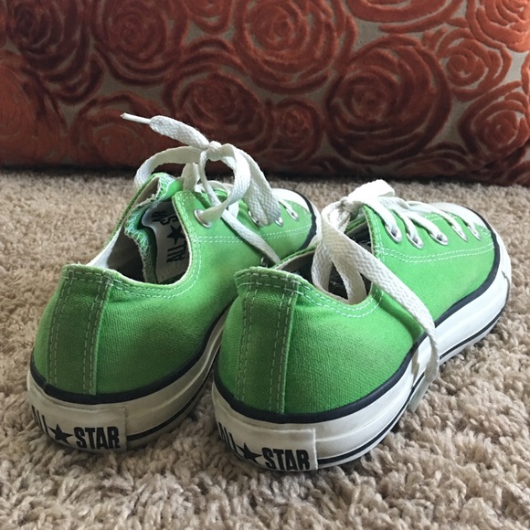 Green Converse - Picture 3 of 3