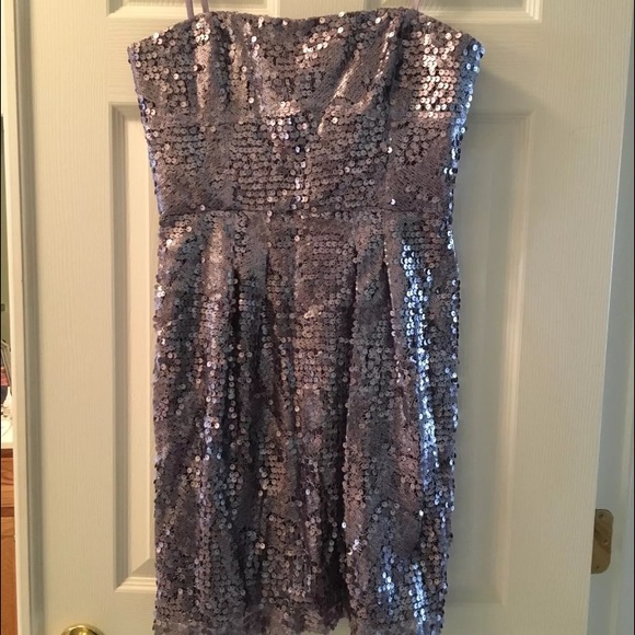 BCBG MaxAzaria Sequin Strapless Cocktail Dress - Picture 4 of 6