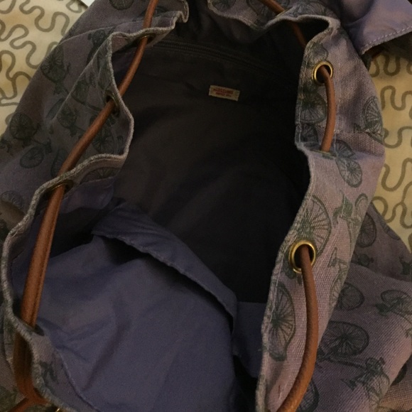 Cute backpack - Picture 3 of 3