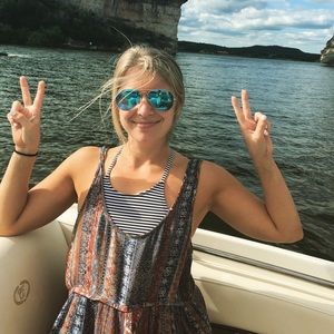 Meet your Posher, Meredith